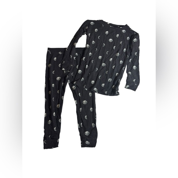 BRAVE LITTLE ONES | pajama set 3T shirt and pants moons - Picture 1 of 3